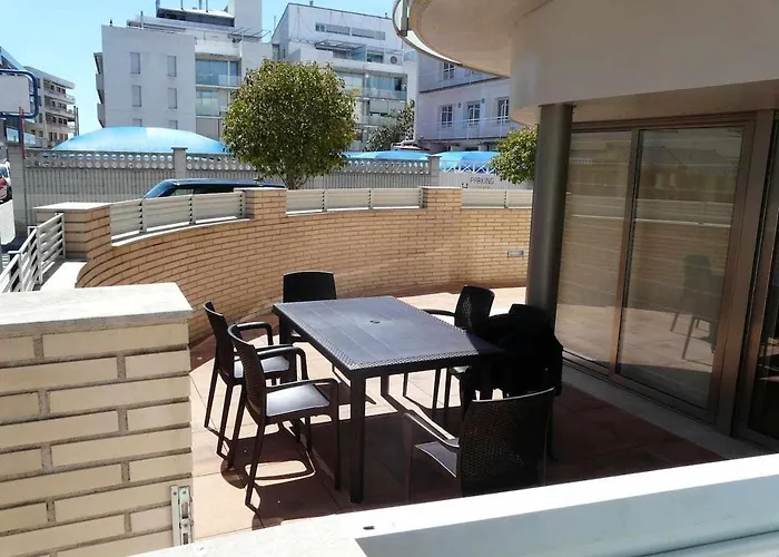 Voramar - A 50 m De La Playa, Parking Y A/a * Tossa de Mar