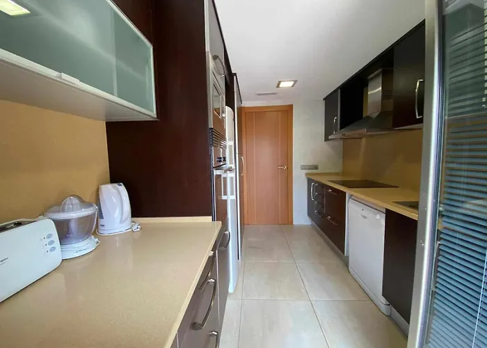 Voramar - A 50 m De La Playa, Parking Y A/a