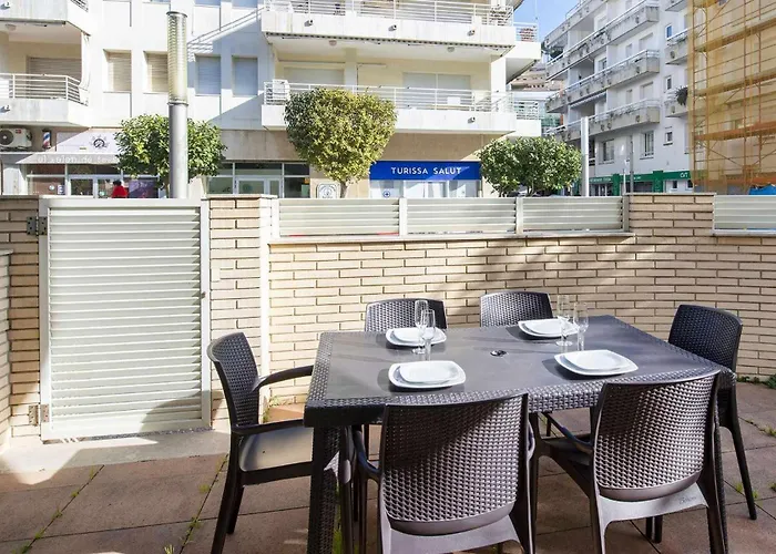 Voramar - A 50 m De La Playa, Parking Y A/a * Tossa de Mar