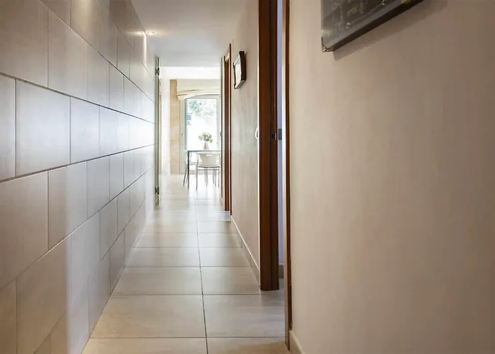 Voramar - A 50 m De La Playa, Parking Y A/a * Tossa de Mar