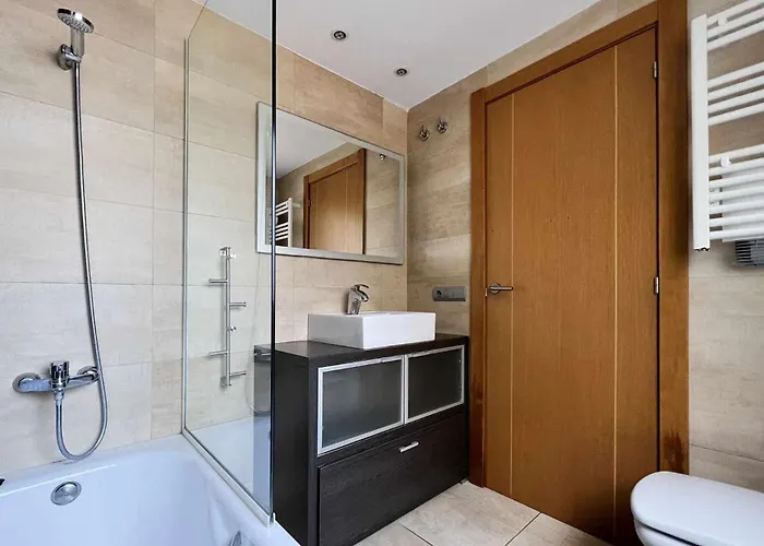 Voramar - A 50 m De La Playa, Parking Y A/a * Tossa de Mar