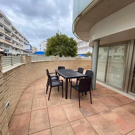 Voramar - A 50 m De La Playa, Parking Y A/a Apartmán